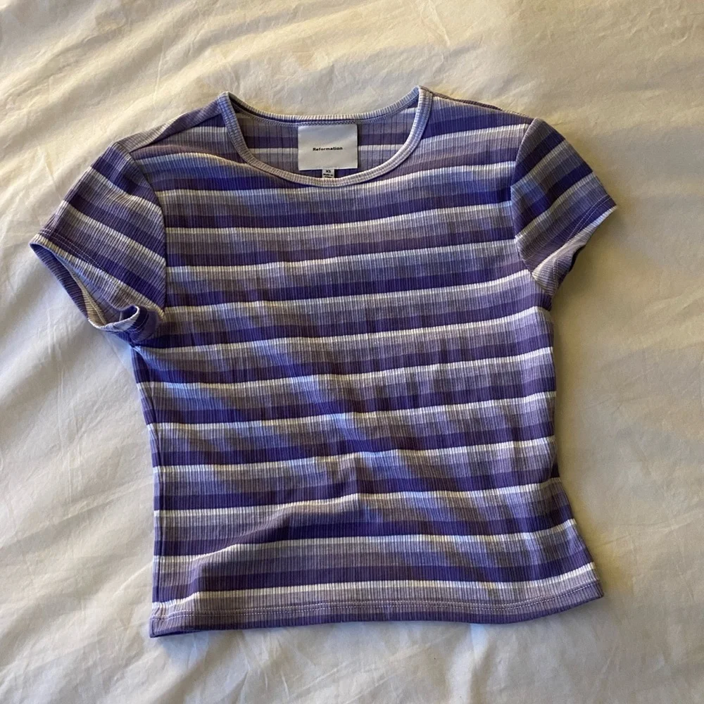 Reformation Muse Tee - Picture 3 of 4